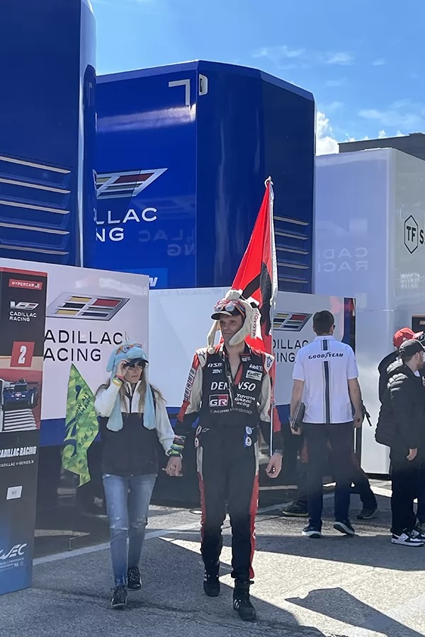 Ayrton Senna(洗拿)紀念碑前朝聖