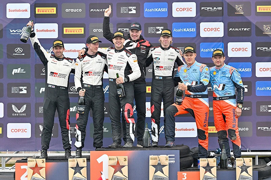 Elfyn Evans(左二)在本站穩定輸出，亦拿下第二名佳績